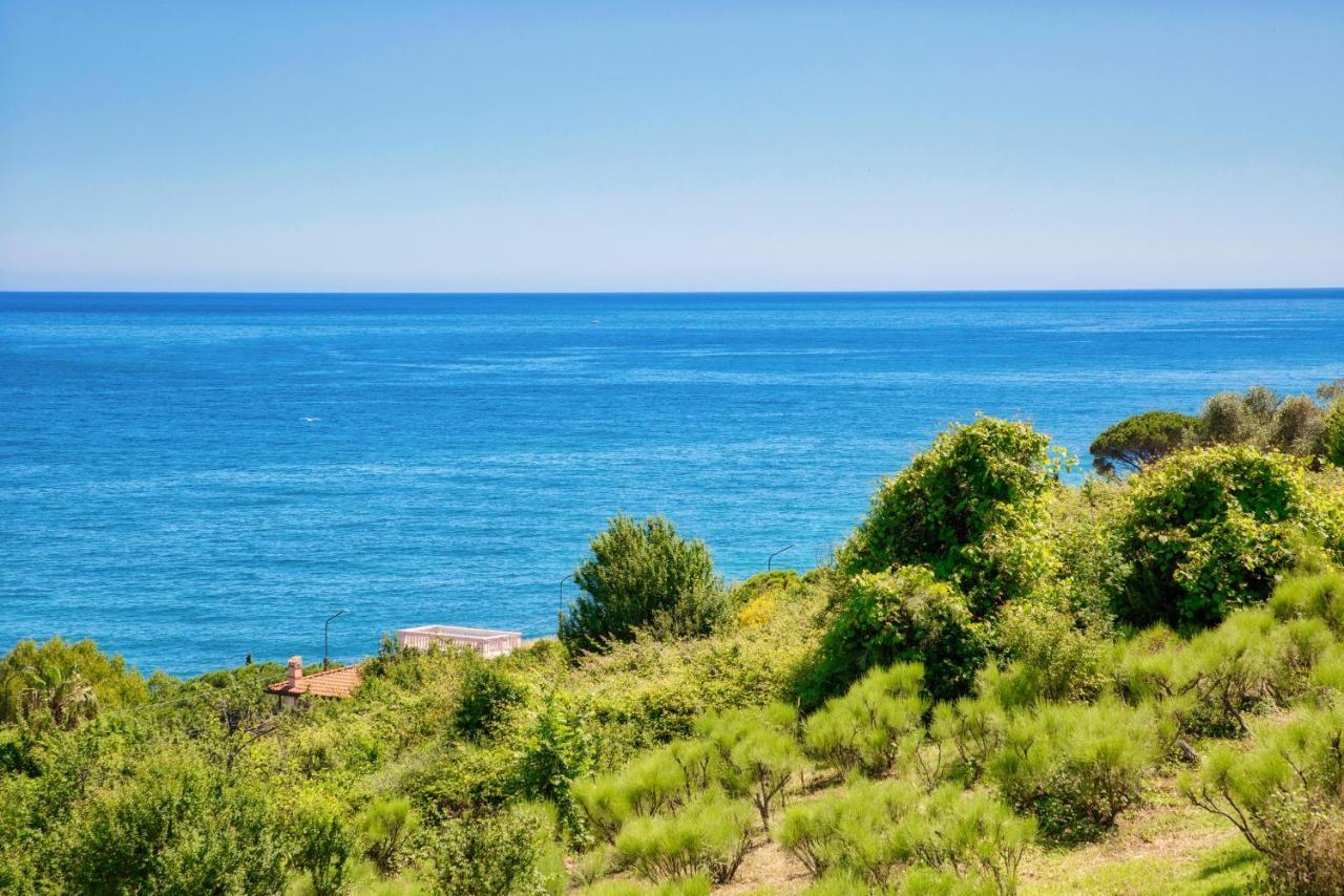 Le Orchidee Appartement San Remo Buitenkant foto